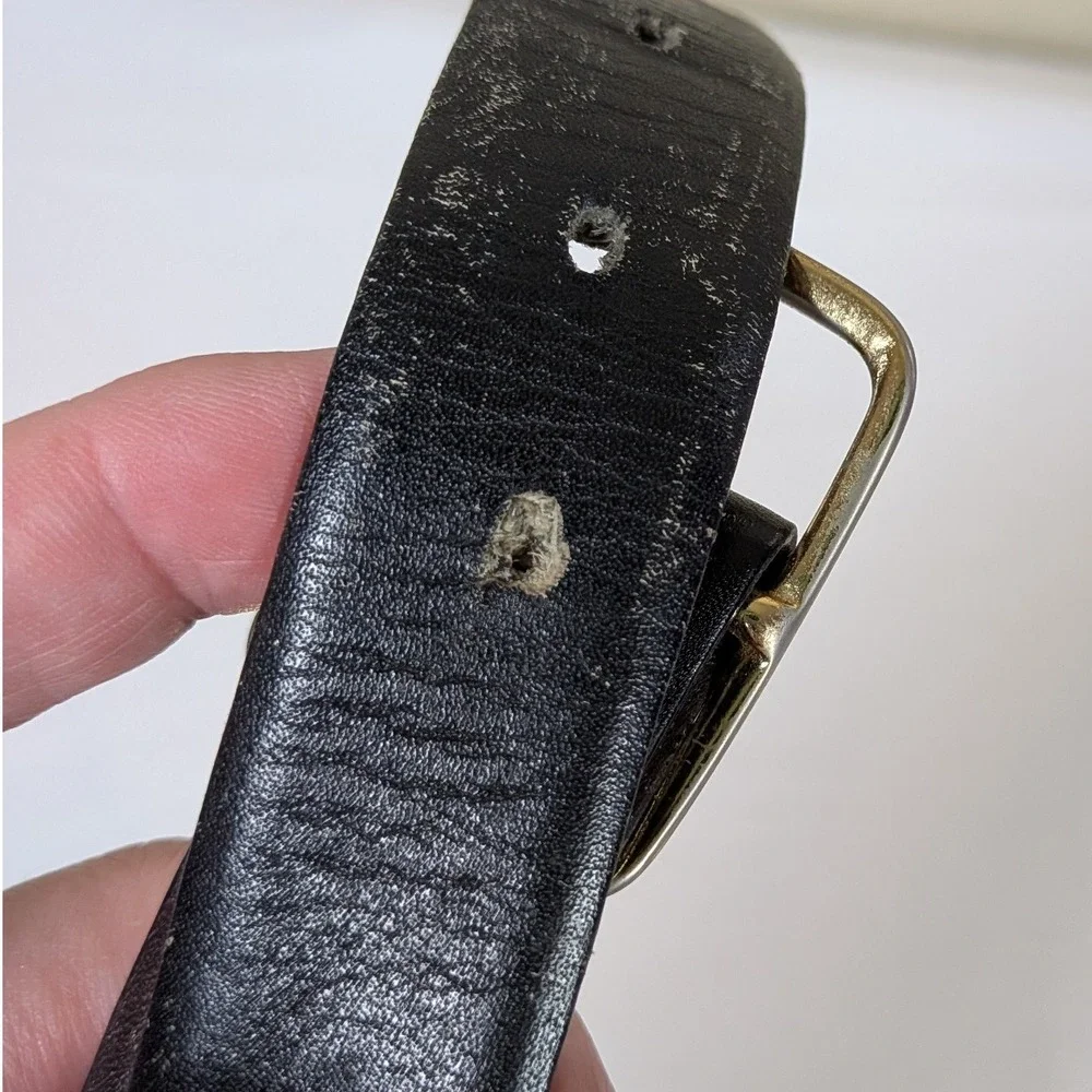 Vintage Canterbury‎ Black Leather Belt with Brass Buckle – Size 44